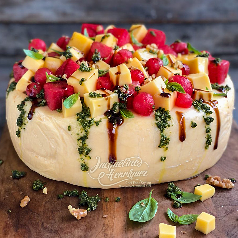 BOWL DE QUESO, SANDIA Y PESTO