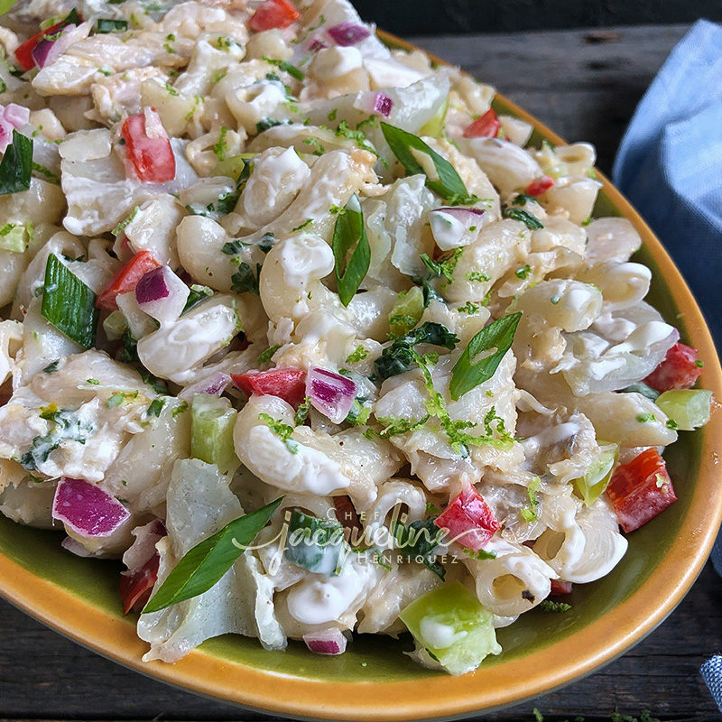 ENSALADA DE PASTA CON BACALAO